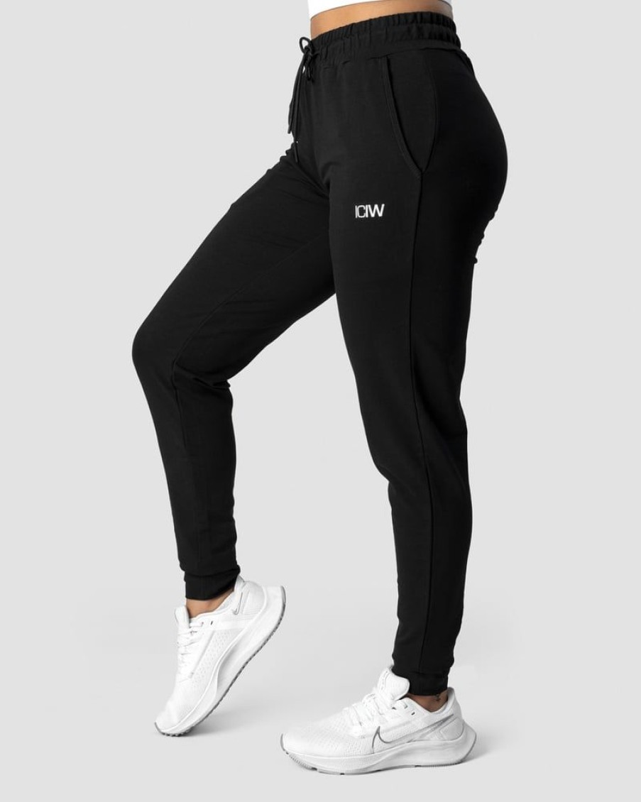 Naiset ICIW Housut | Activity Pants Black Wmn