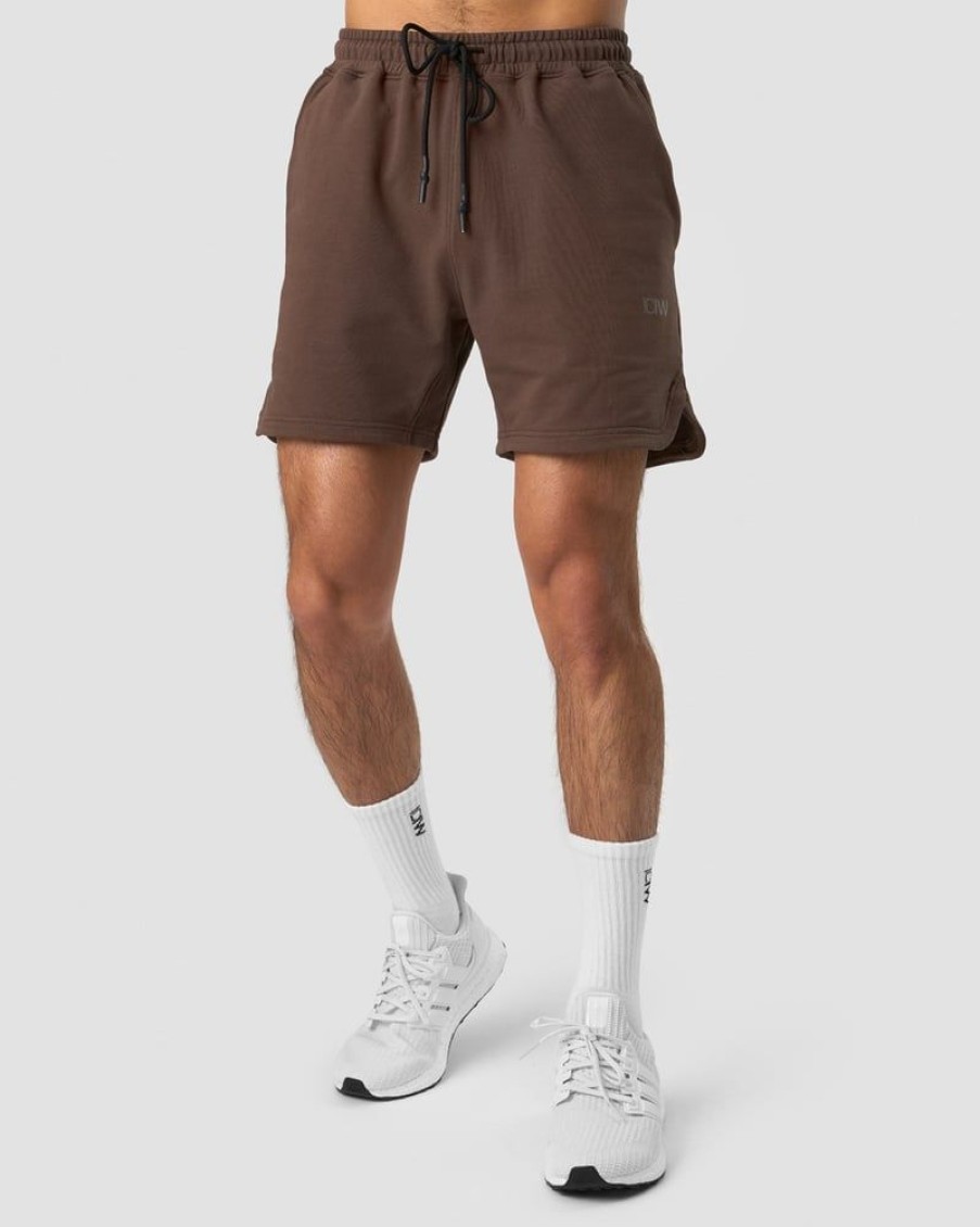 Miehet ICIW Shortsit | Stride Sweat Shorts Men Dark Brown