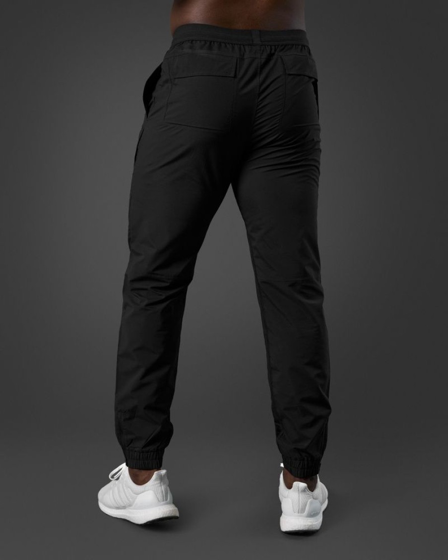 Miehet ICIW Housut | Reboot Tech Workout Pants Black