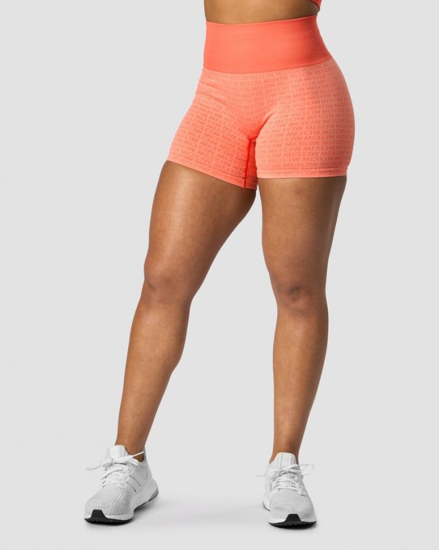 Naiset ICIW Seamless | Signature Seamless Shorts Peach