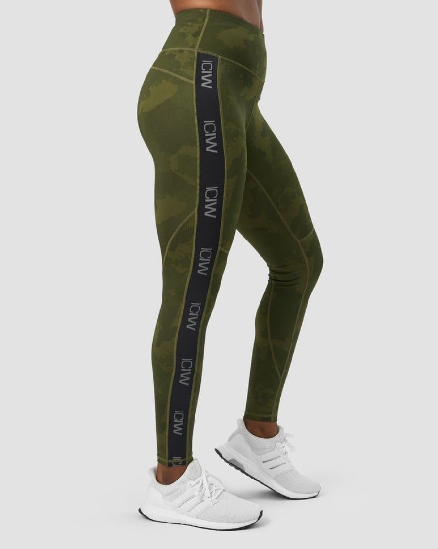 Naiset ICIW Trikoot & Leggingsit | Ultimate Training Tights Wmn Green Camo